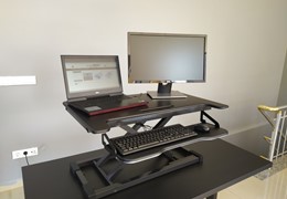 STAND DESK